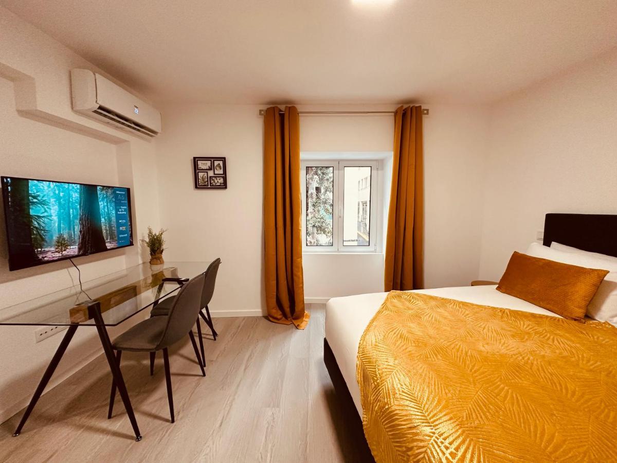 Living Funchal Inn Екстер'єр фото