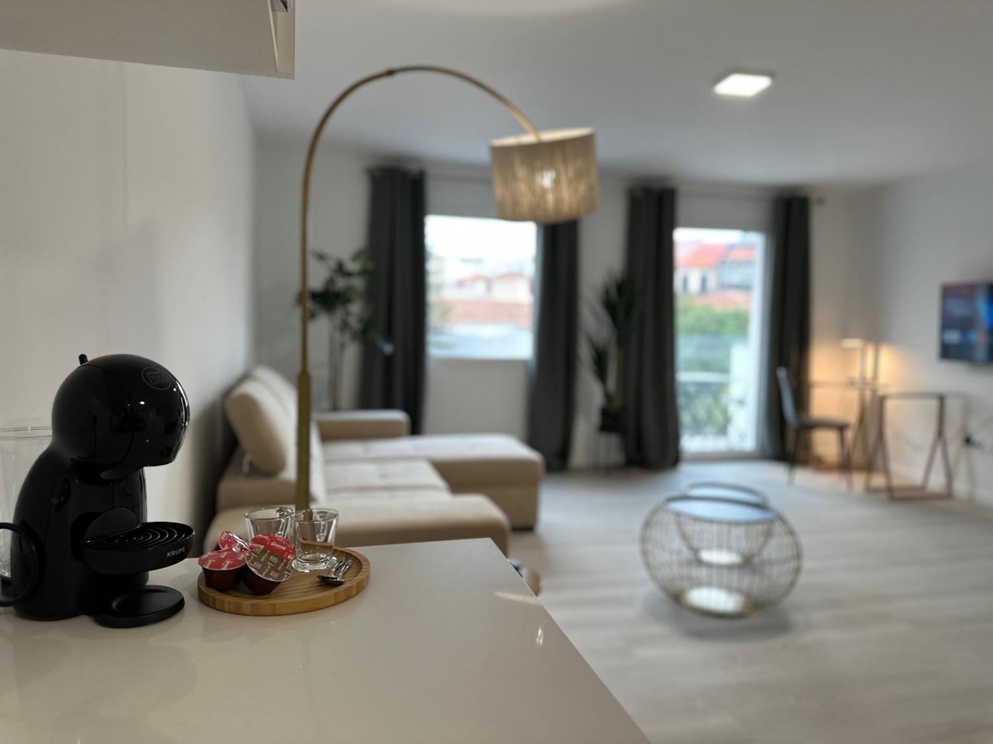 Living Funchal Inn Екстер'єр фото